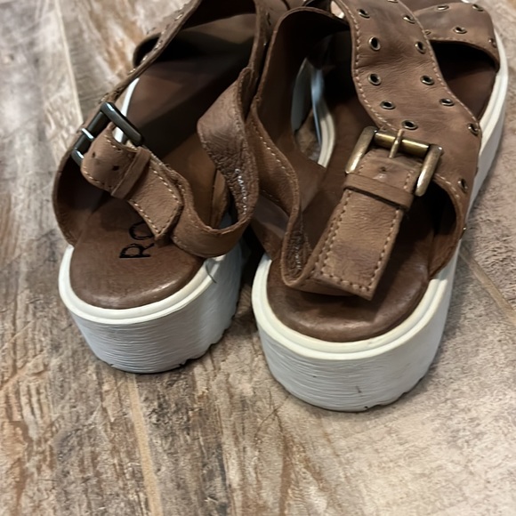 Roan sandals by Bedstu size 8 - Picture 5 of 5